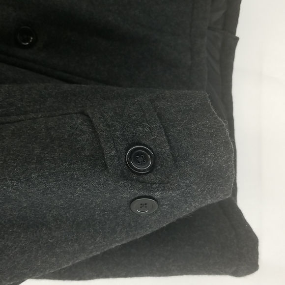 ABERDEEN COLLECTION 80% Wool Gray Overcoat - Picture 5 of 15